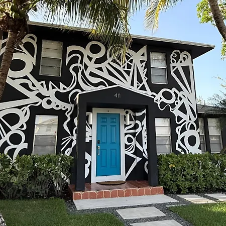 4Bd 2Ba - Black&White Artbnb - Antique Row Wpb